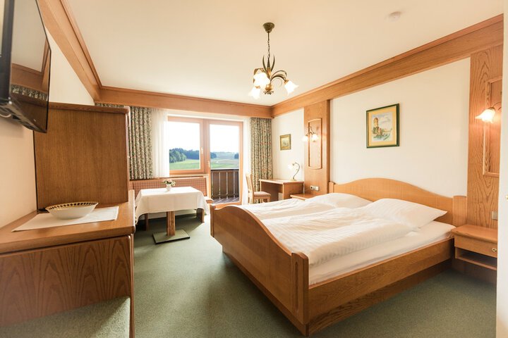 Room 12 of 46