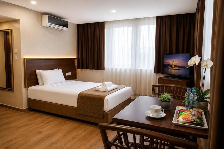 Room 34 of 64