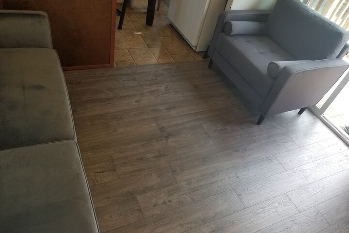 Room 11 of 24