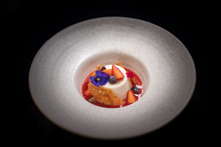 Dining 248 of 282