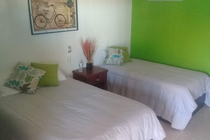 Room 2 of 46