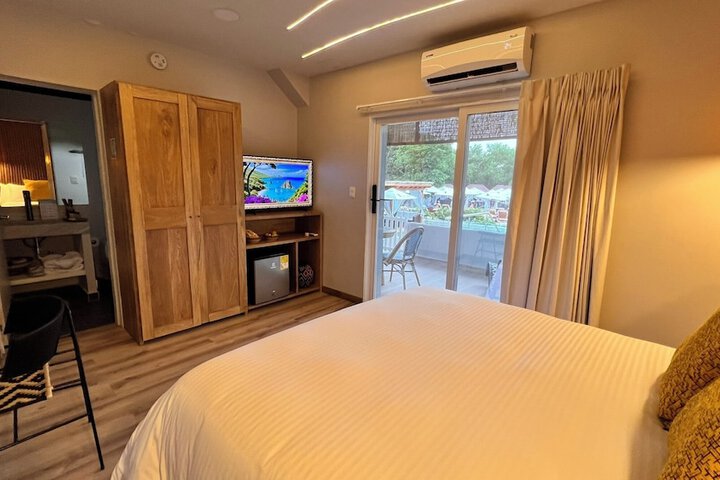 Room 10 of 116