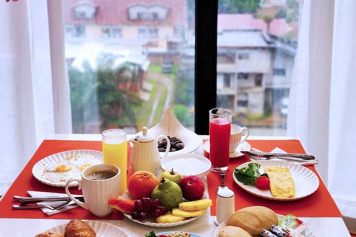 Breakfast/Coffee Service 61 of 62