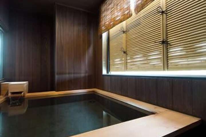 Room 20 of 40