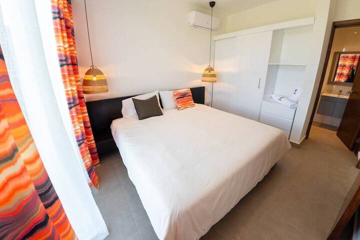 Room 3 of 19