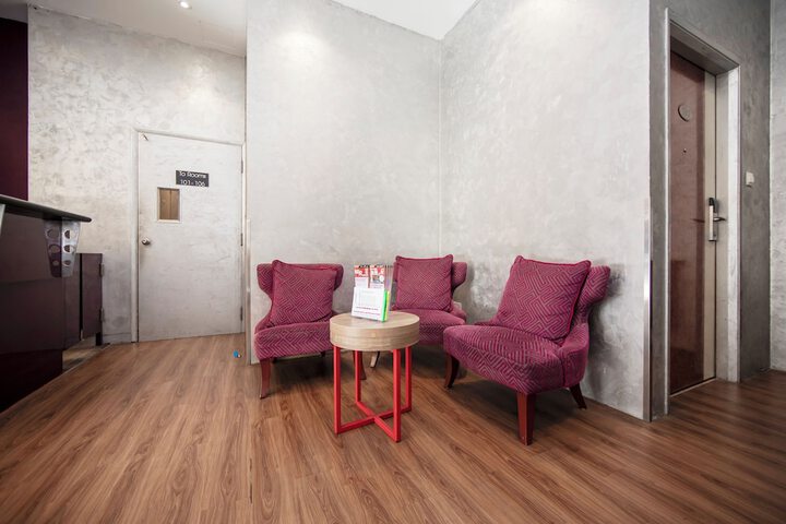Guest Lobby