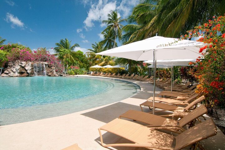 Hotel with Pool