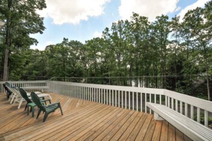 Terrace/Patio 3 of 38