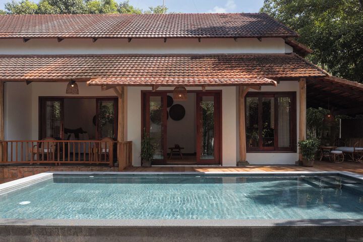 Pool 84 of 185