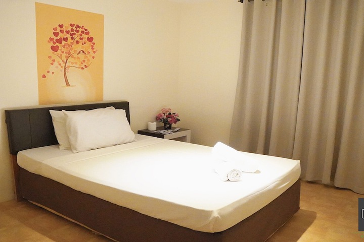 Room 12 of 56
