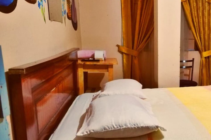 Room 17 of 29