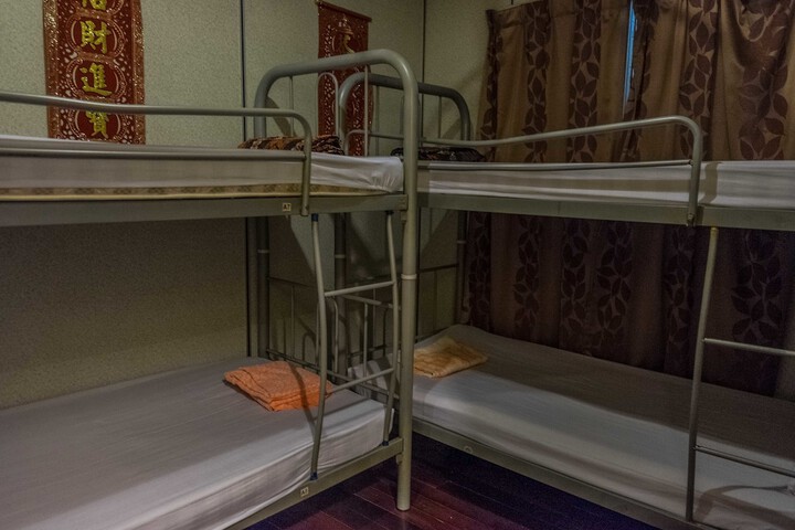 Room 19 of 132