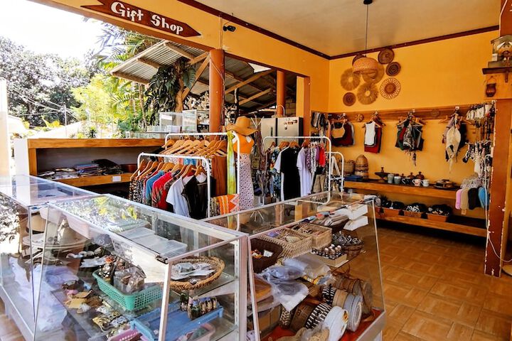 Gift Shop 11 of 14