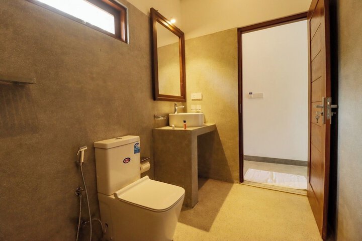 Room 62 of 90