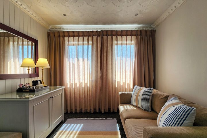 Room 31 of 62