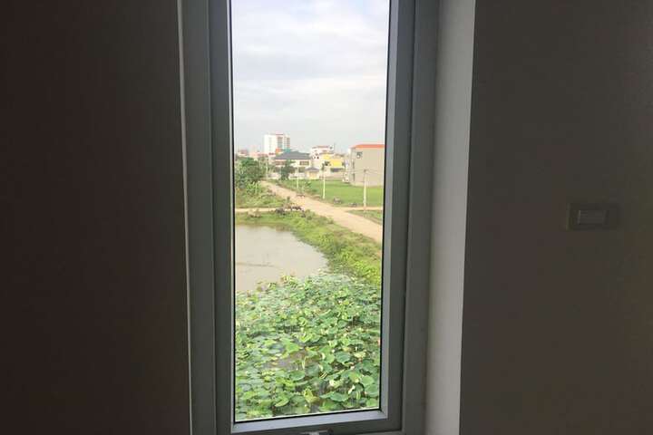 Room 25 of 49
