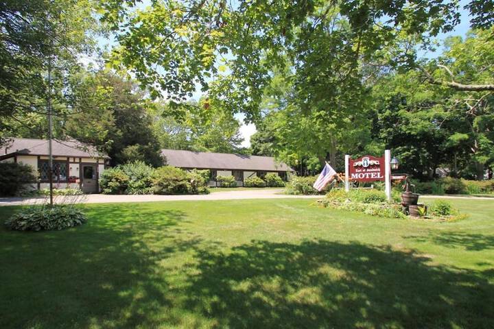 Property Grounds 21 of 40