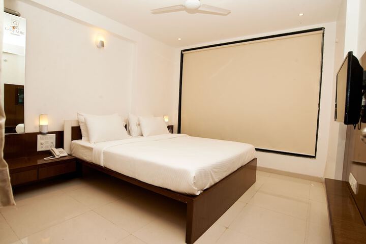 Room 5 of 58
