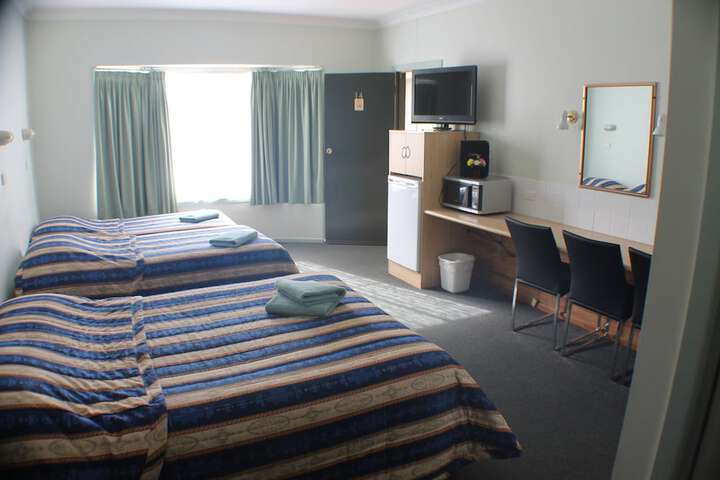 Room 15 of 31