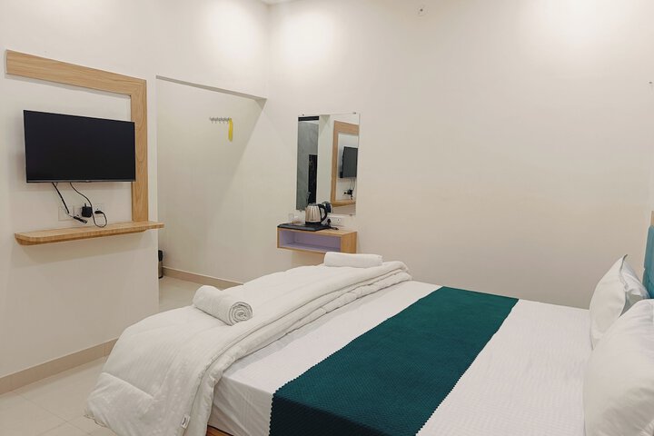 Room 6 of 31