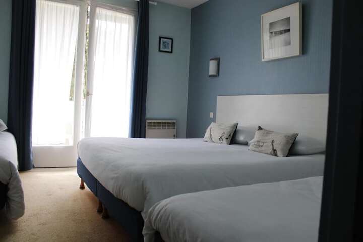 Room 15 of 51