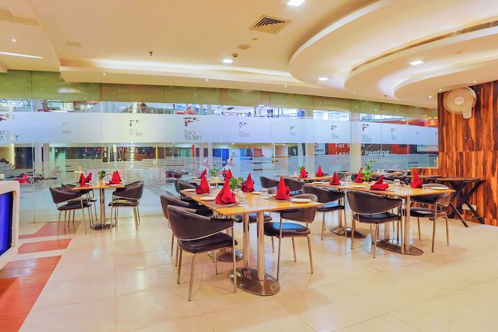 Dining 58 of 80