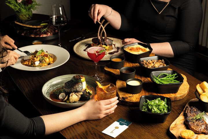 Dining 58 of 80