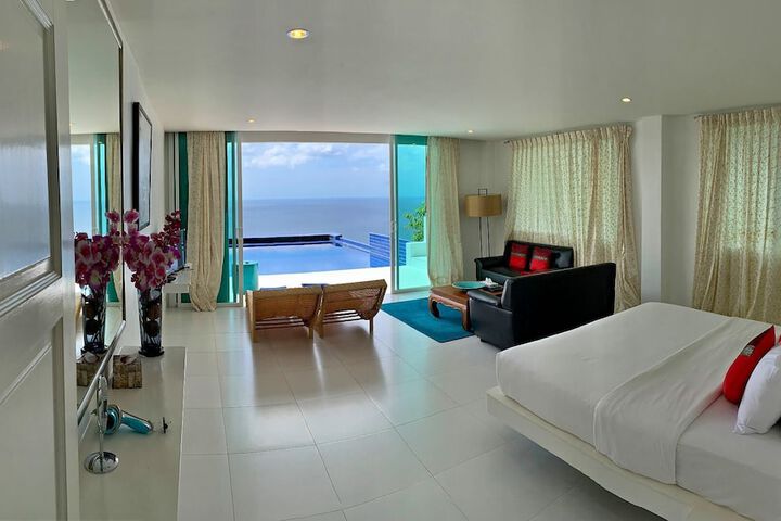 Room 51 of 105