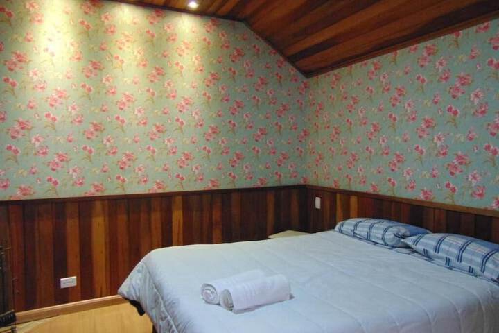 Room 4 of 58