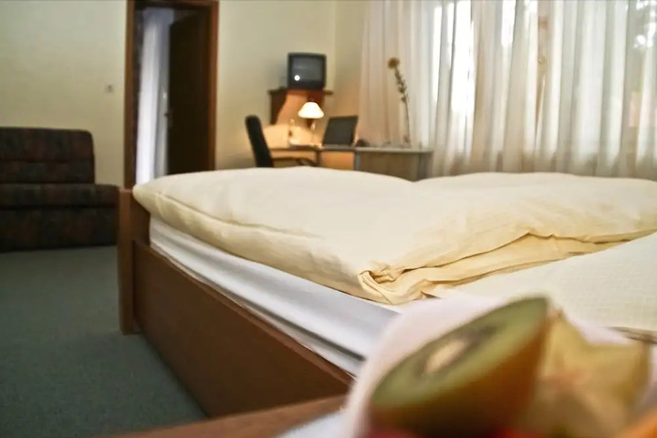 guest_rooms