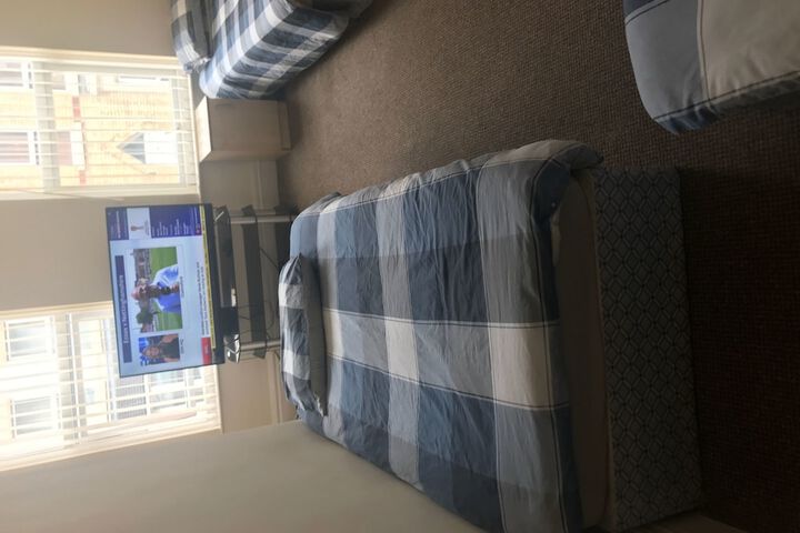 Room 5 of 5