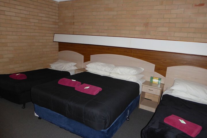 Room 14 of 40