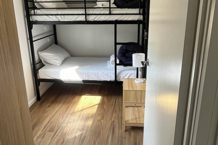 Room 9 of 50