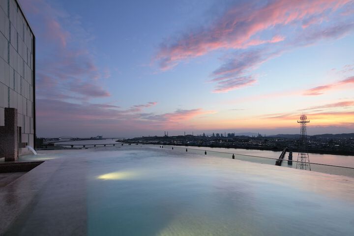 Exterior of Candeo Hotels Nankai Wakayama