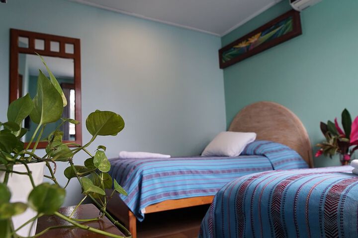 Room 19 of 87