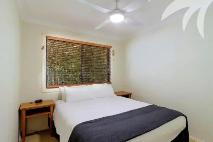 Room 3 of 10
