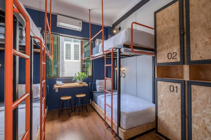 Room 20 of 83