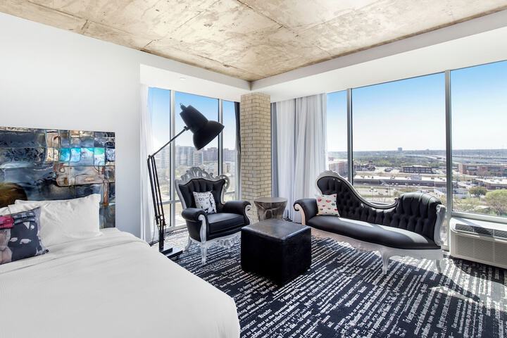 Room 26 of 41