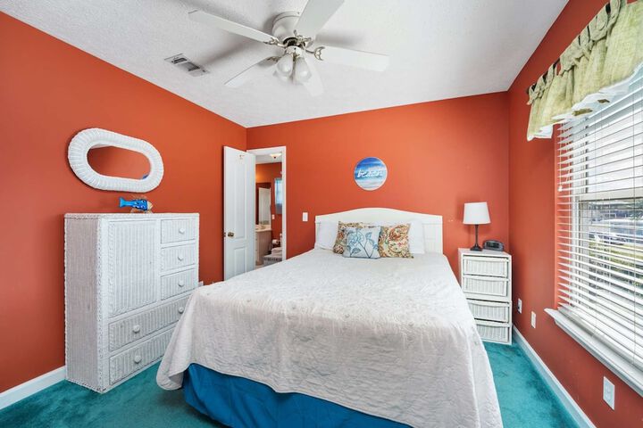 Room 14 of 96