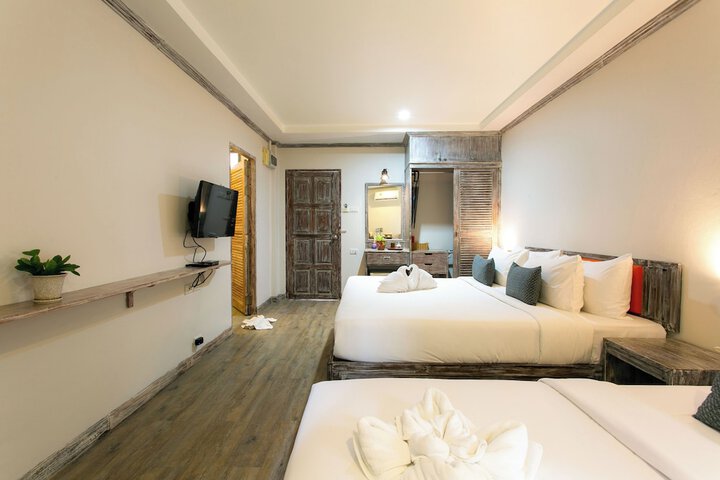 Room 71 of 150