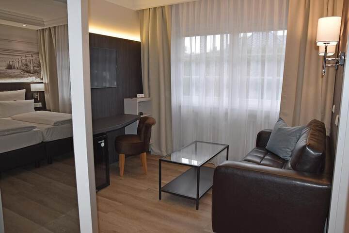 Room 14 of 32