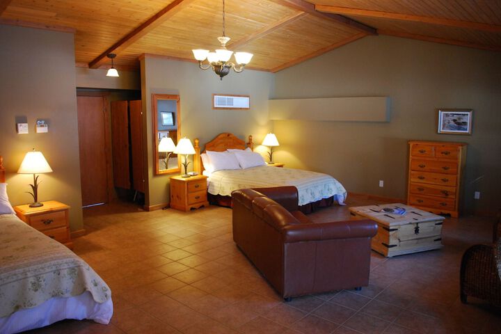 Room 4 of 69