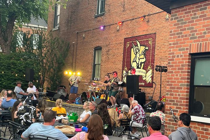 Terrace/Patio 200 of 325