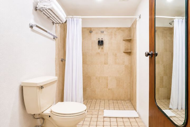 Clean Restrooms