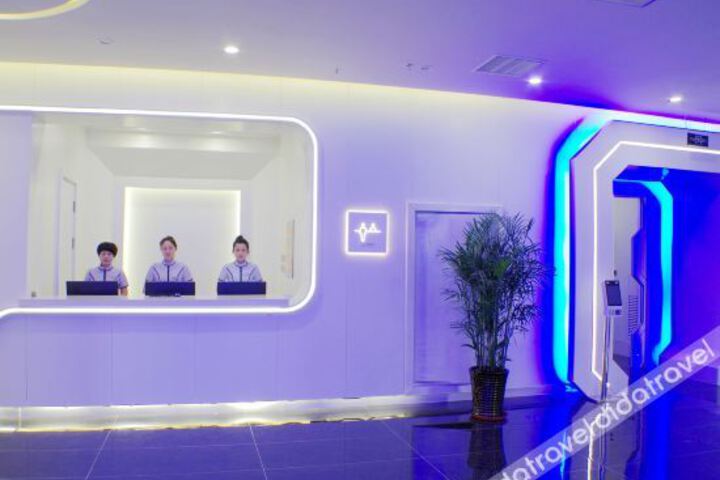 Hotel Interior 13 of 26