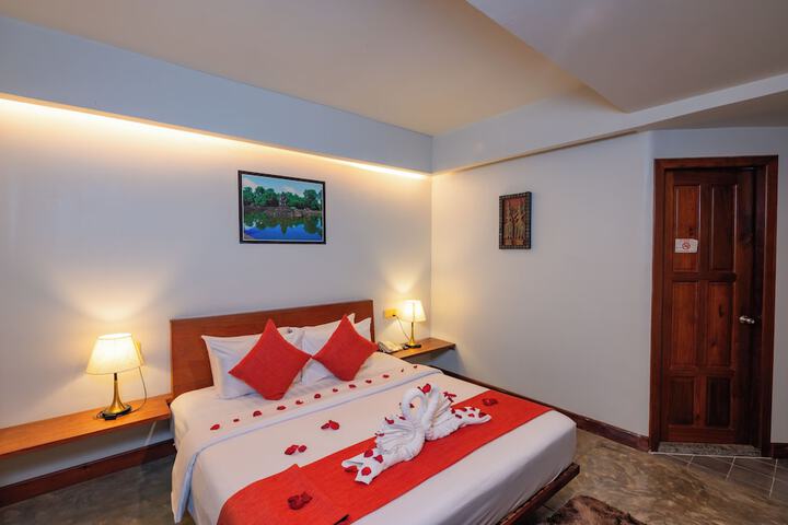 Room 45 of 211