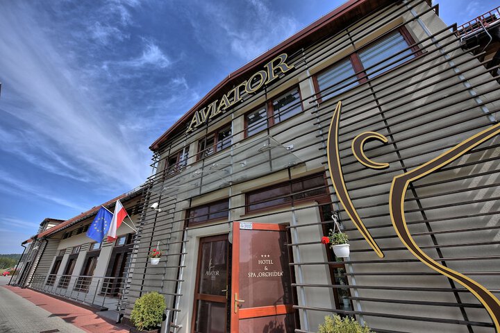 Exterior of Aviator Hotel Wellness & SPA