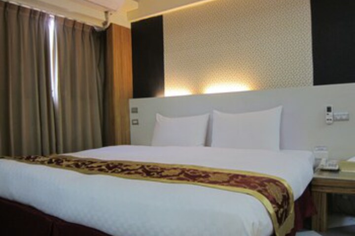 Room 19 of 91