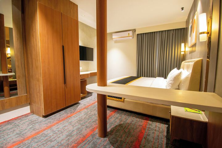 Room 19 of 45