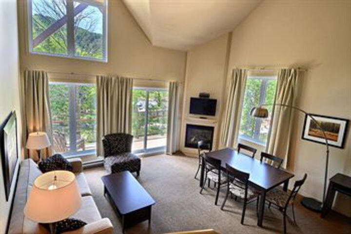 Room 17 of 22